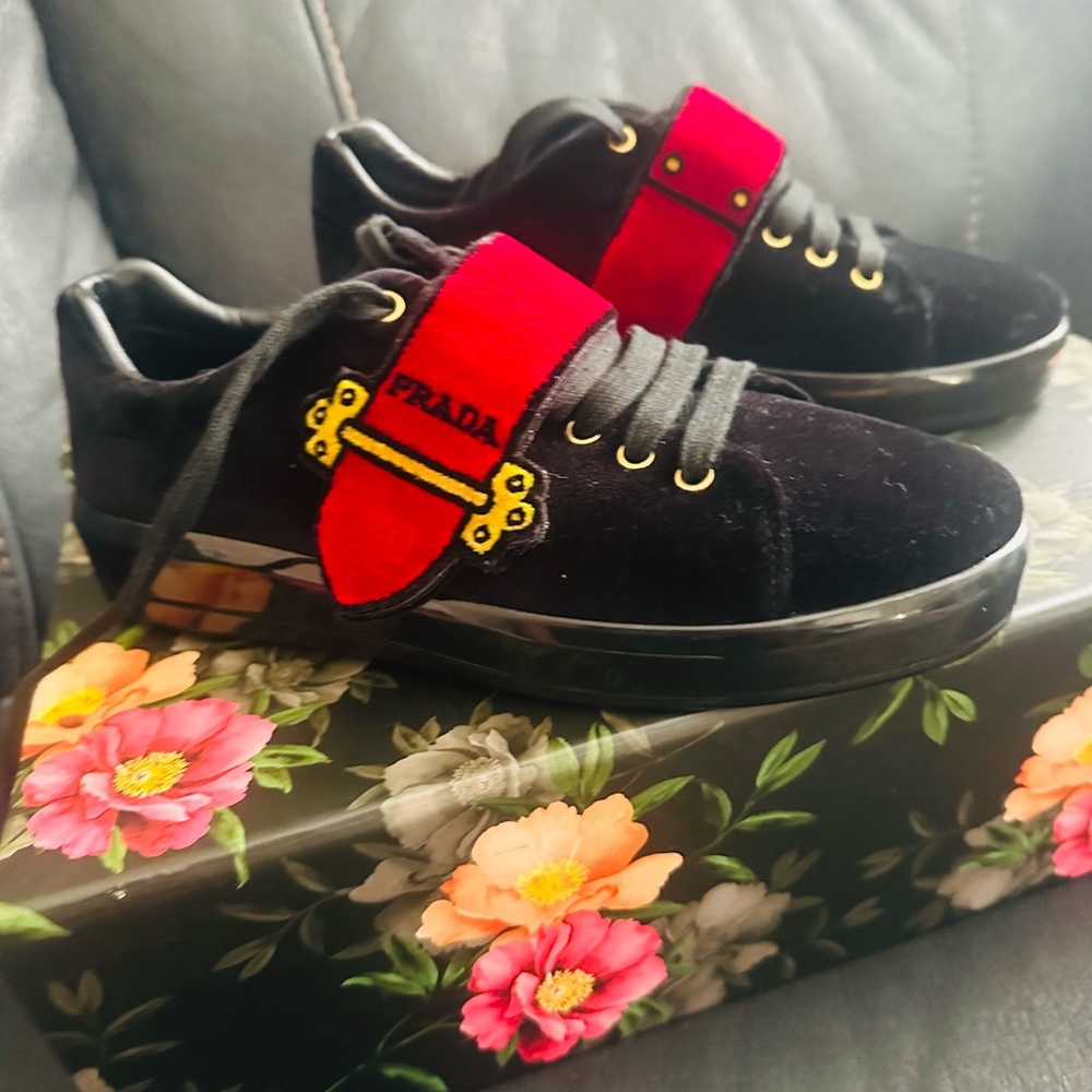 Prada Velvet Black and Red Sneakers - Picture 5 of 7
